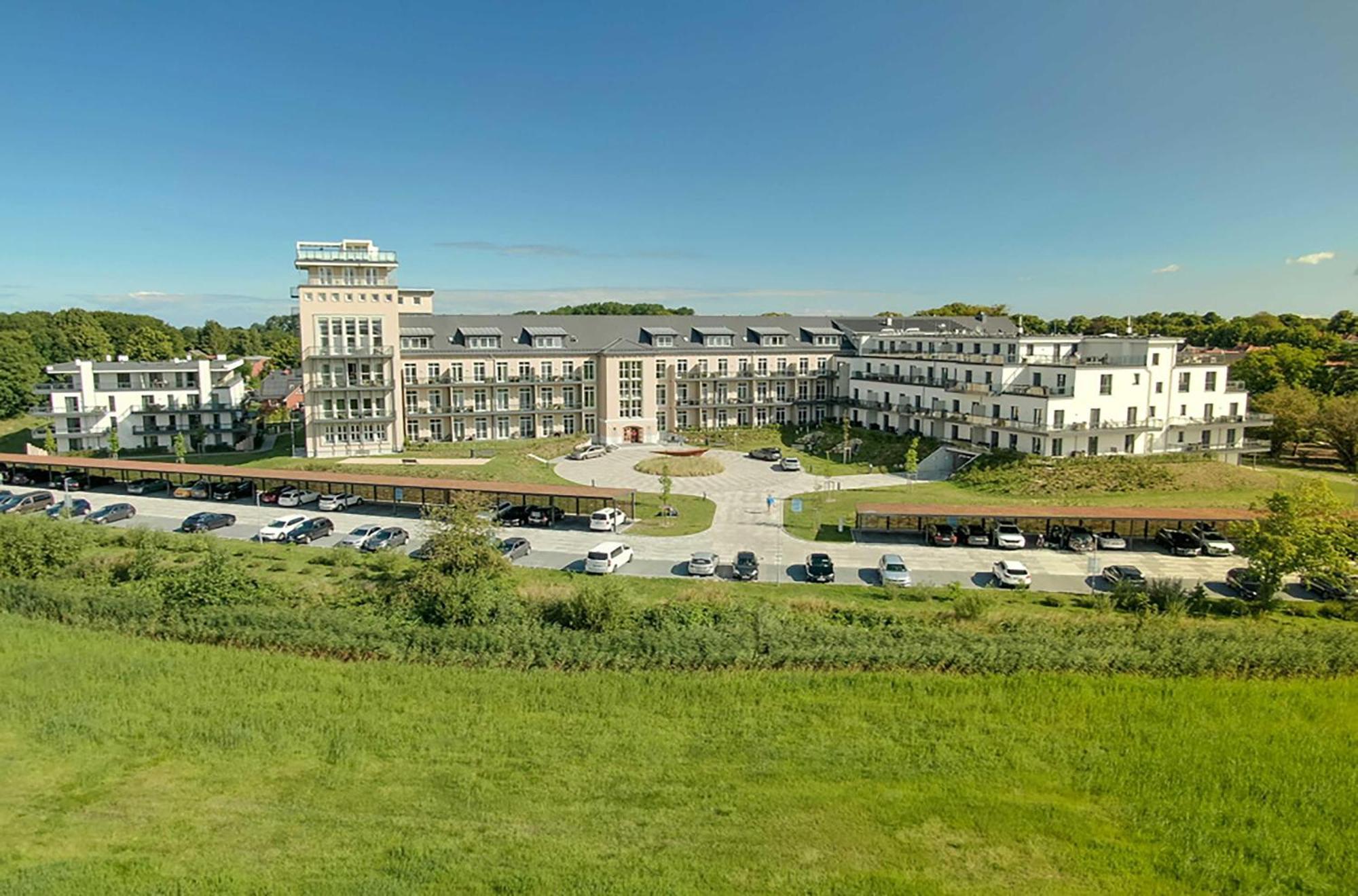 Humboldtsuite In Der Seefahrtschule Wustrow  Exterior foto